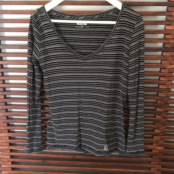 Kenneth Cole Reaction tee - Picture 1 of 7